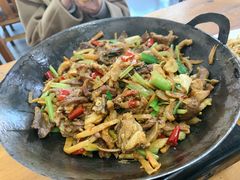 干锅牛杂-牛八宝桂林米粉(八里庄店)