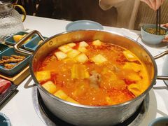 酸汤猪手火锅-小街猪手(团结湖店)