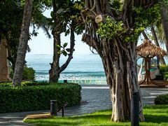 -海南清水湾莱佛士酒店