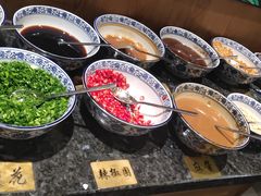 -井格重庆火锅(临平银泰城店)