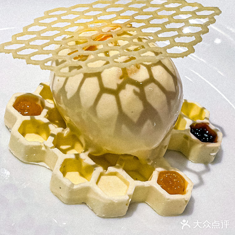 中西合璧，这家学院派西餐厅太有腔调！