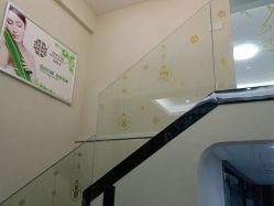 -苗医生草本科技祛痘