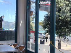 -Bully Hayes Restaurant & Bar