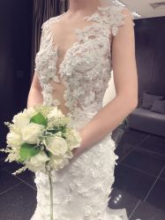 点击看大图 -GRACE KELLY婚纱与礼服(北京店)