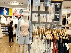 -优衣库(天津鲁能城购物中心店)