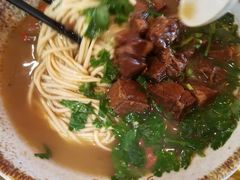 -金杨拉面王小吃面馆·牛三宝面·红烧牛肉粉