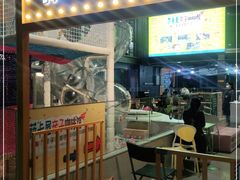 门面-萨卡屋亲子乐园·餐厅(龙山万物工场店)
