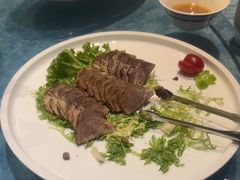 -海派美食·家宴海鲜青岛菜·石锅鲽鱼头(东方城店)