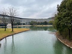 -上海佘山世茂艾美酒店