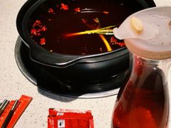 -钢管厂五区小郡肝串串香(蜀都万达店)