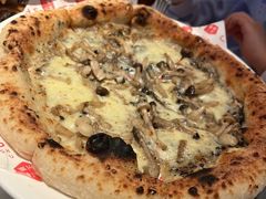 -春树下·树屋花房西餐厅(罍街AS1980店)