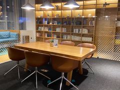 -蔚来中心(北京中关村店)