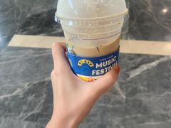 -瑞幸咖啡(凯德虹口龙之梦店)