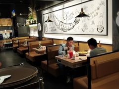 大堂-山城外·非遗酸菜鱼(蜀都万达店)