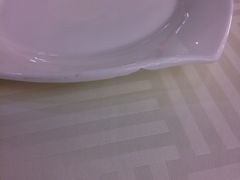 盘子、杯子都是缺角的。好多年了没换估计-潮福城大酒楼·潮粤菜·港式点心(阳光城店)