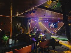-爵士花园音乐酒吧餐厅