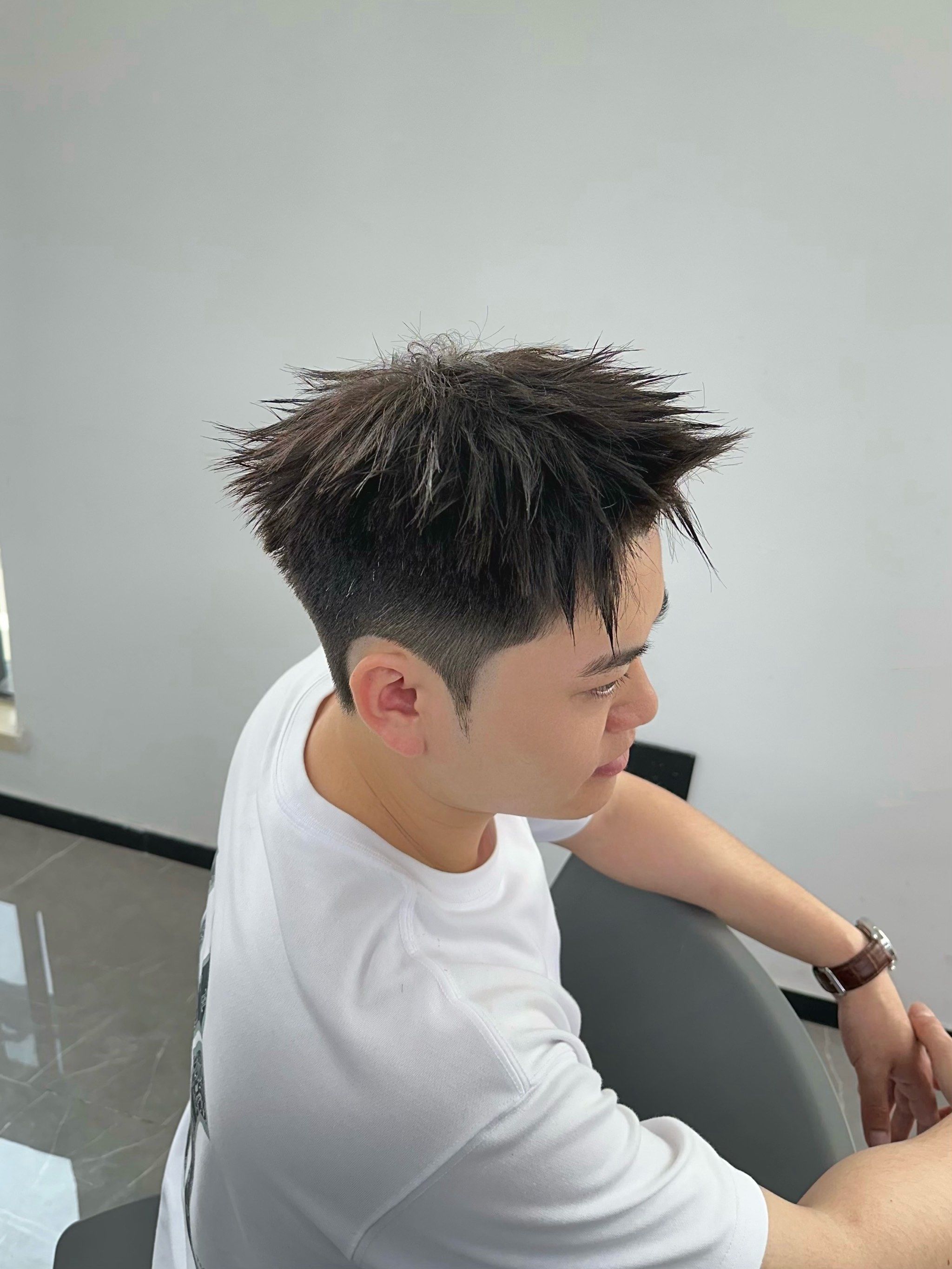 男孩潮流发型