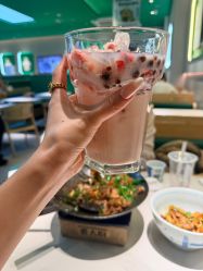 -尤米一站式美甲美睫