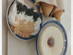 -正南齐北·老街糯米团(洪崖洞店)