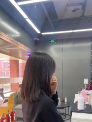 点击看大图 -藤野造型烫发染发