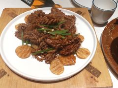 爆炒腰花-闫府私房菜·百年鲁菜(恒隆店)