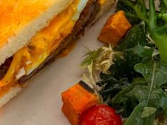 -玲婧胡同·生日蛋糕·餐厅(嘉里城店)