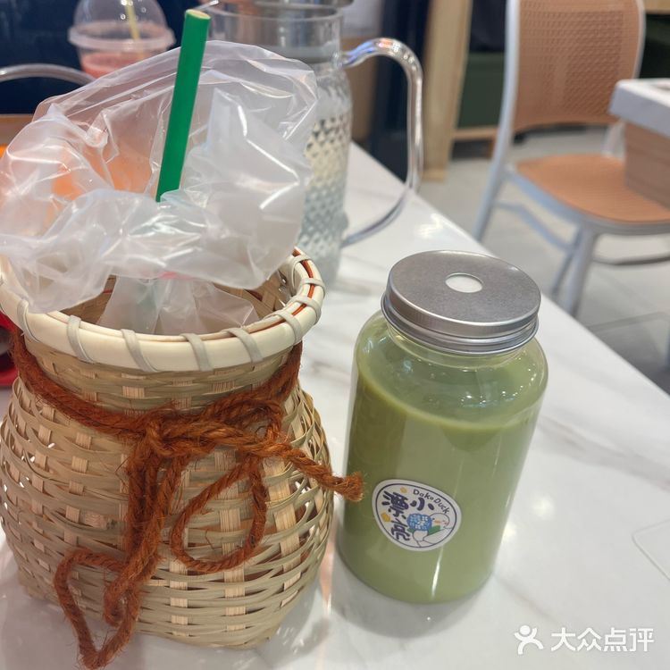 我给李雪琴当上海人脉丨箜八泰 东南亚料理