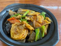 双菇面筋煲-胡子饮食店