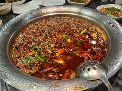 -老船舫·现做活鲜鱼馆(东郊记忆店)