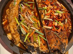 -鸣记脆皮烤鱼·海鲜烤鱼(三八广场店)