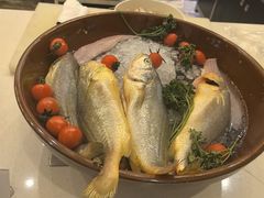 -飨食汇全日制餐厅·昆山皇冠假日酒店(九方店)