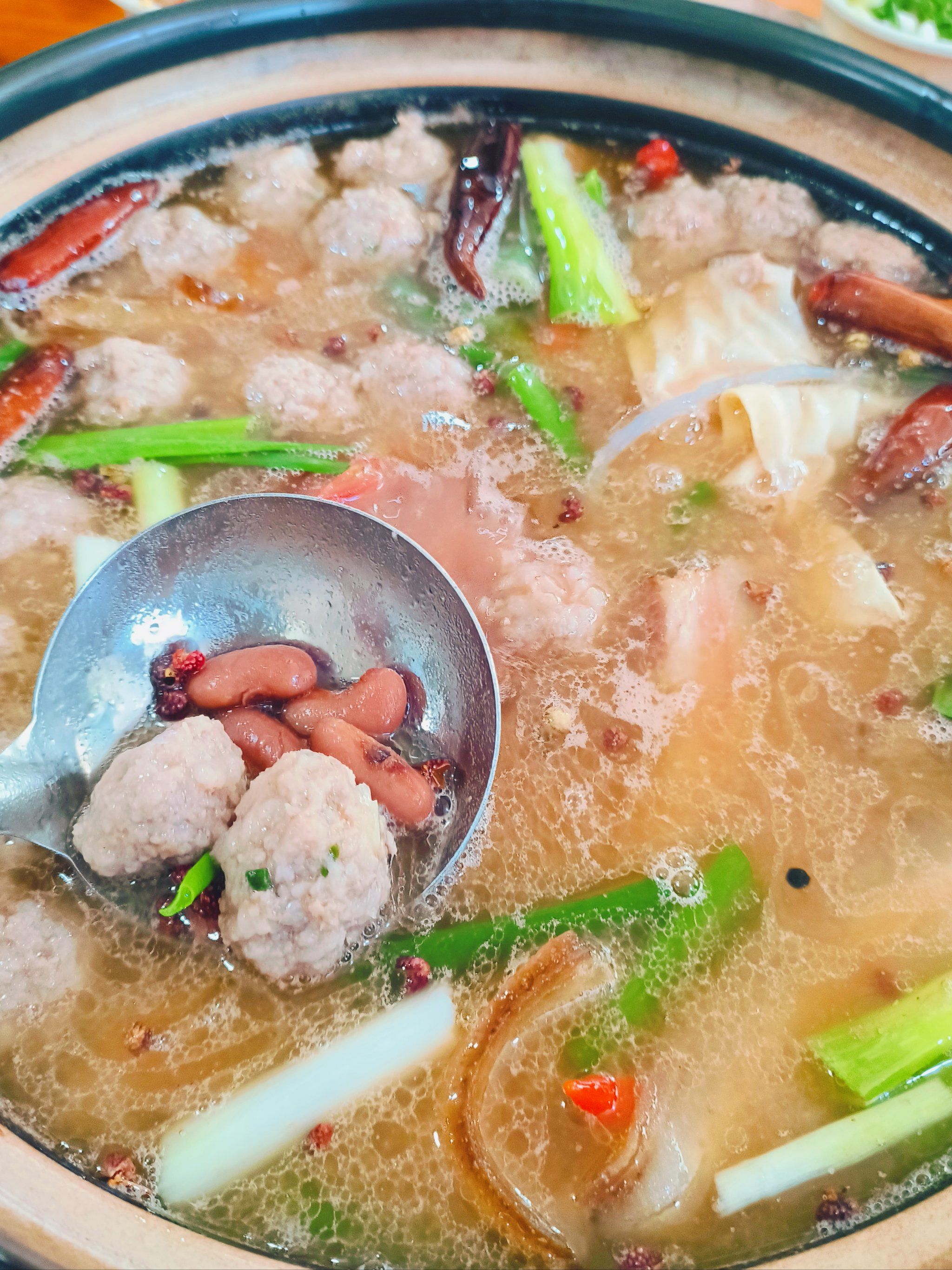 特色圆子火锅