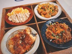 屋台一口饭-火山屋台(新街口创始店)