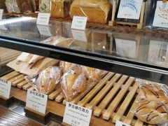 -汉柏麦香德国面包房(海信店)