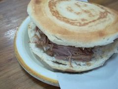 优质肉夹馍-秦豫肉夹馍(东羊市店)