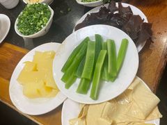 -冯记香辣兔火锅(茶店子总店)