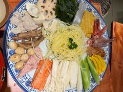 -周小明火锅(黑金冠社区店)