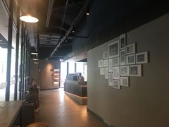 -瑞幸咖啡(巴黎春天陕西路店)