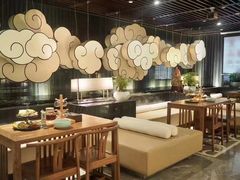 -新盈光·云会所(百丈东路店)