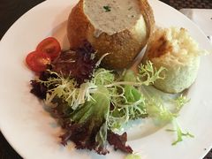面包蘑菇汤-TAMATI(巴黎贝甜韩式西餐厅店)