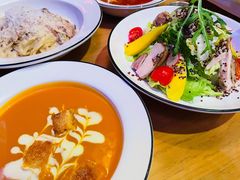 烤鸡肉藜麦沙拉-MR.ROCKY洛奇先生RESTAURANT&BAR(宝安壹方城店)