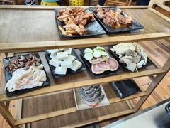 -阿昌白族石板烧·菌锅(大理古城店)