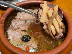 -老滇山寨•云南特色菜•地方菜•民族风情歌舞表演(金碧店)