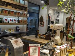 -唐咖精品咖啡(大理古城手冲店)