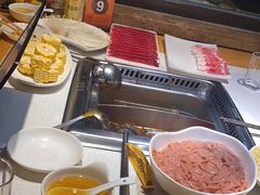 -颐辰舍岁岁羊(文昌万达景园店)