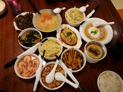 -金小悦饭堂(中禾店)