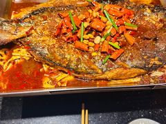 巴沙鱼-鸣记脆皮烤鱼·海鲜烤鱼(亿合城店)