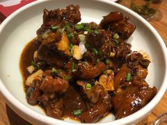 老家盐菜烧猪脚-渔乡米香·剁椒鱼头(四方坪店)
