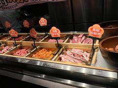 -芝小官毛肚火锅海鲜自助(苏州吴江区万宝店)
