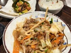 红烧肉炒乌冬面-角落里(中山公园店)
